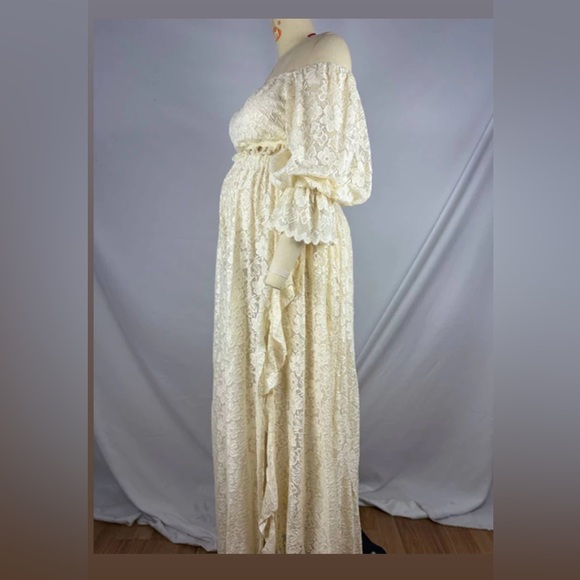 Maternity Off Shoulder 2-in-1 Side Slit Dress - Picture 5 of 5